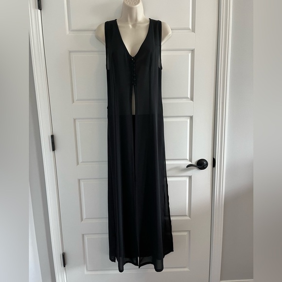 Gorgeous Bebe Sheer Sleeveless V Neck Maxi Dress Cover Up Witchy Goth Size Small - Picture 1 of 14